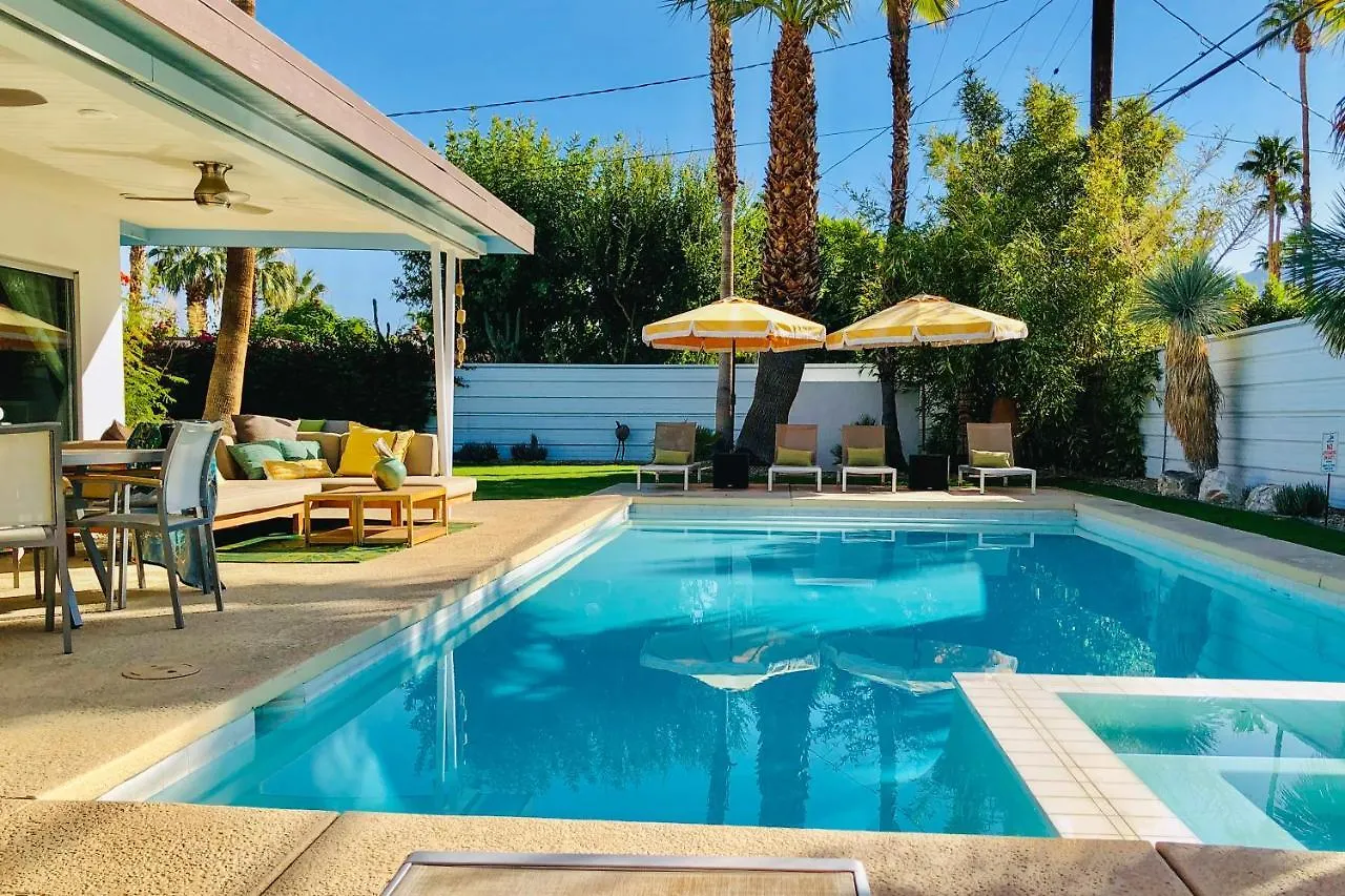 Holiday home The Lucky Palm Permit# 1087 Villa Palm Springs
